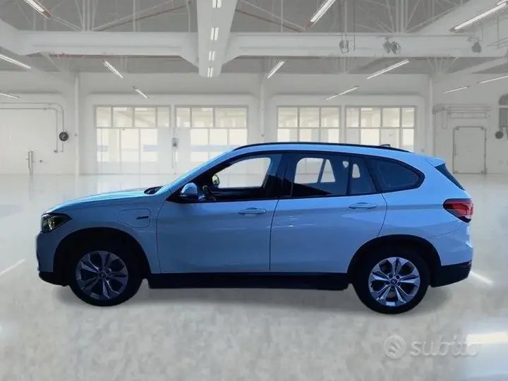 BMW X1 2022 photo 5