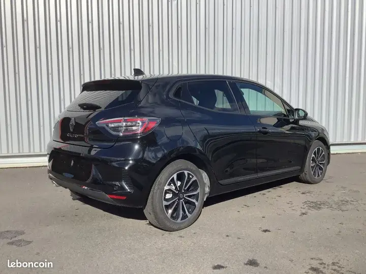Renault Clio 2026 photo 5