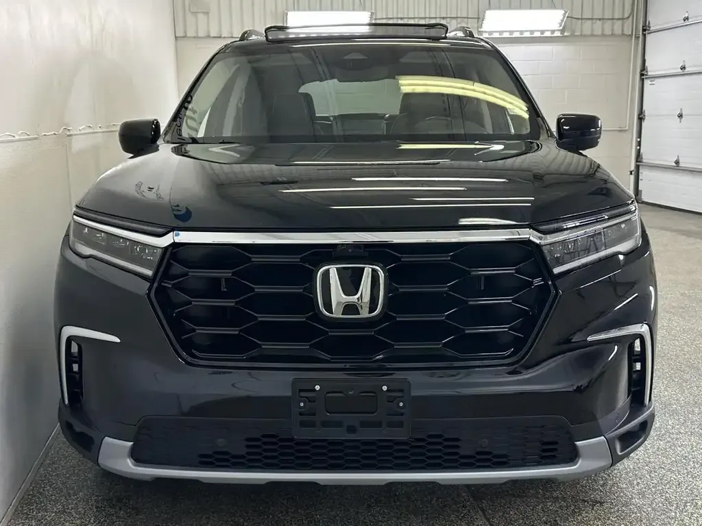 Honda Pilot 2024 photo 2
