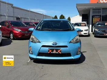 Toyota Aqua 2012 photo 3