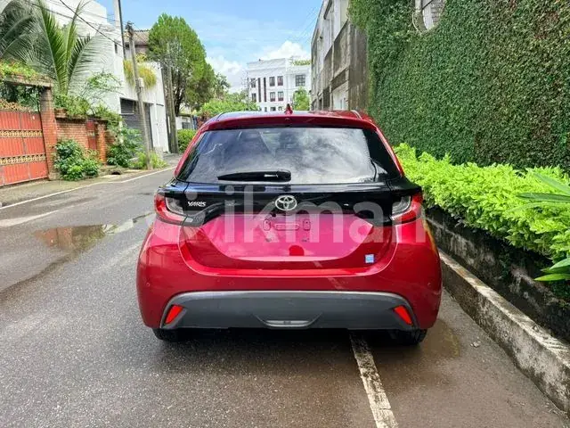 Toyota Yaris 2024 photo 4