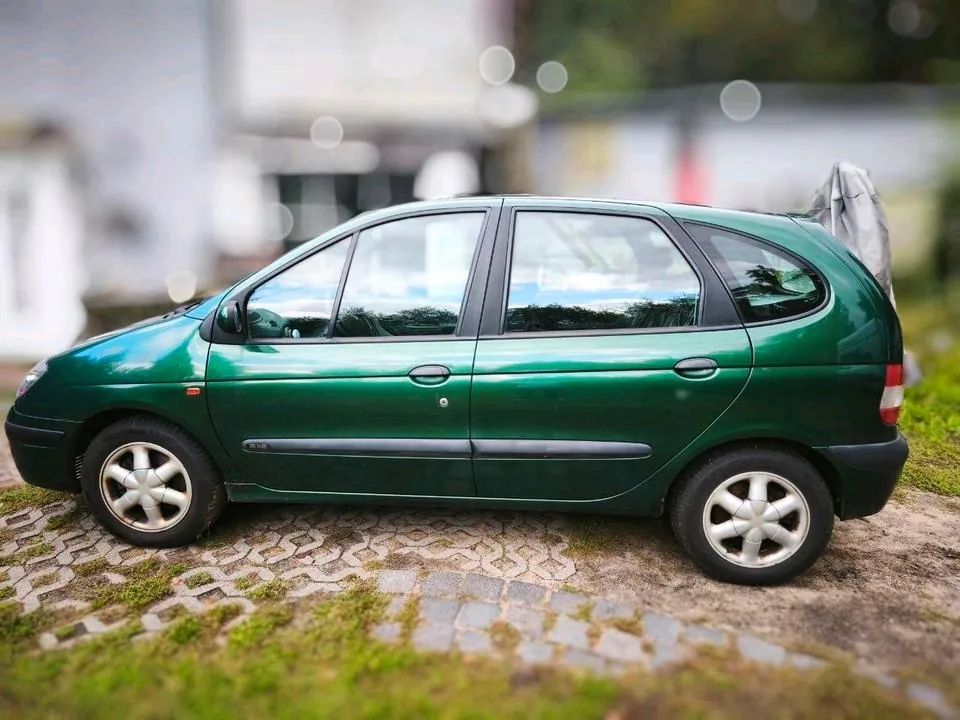 Renault Megane Scenic