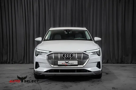 Audi E-Tron 2021 photo 5