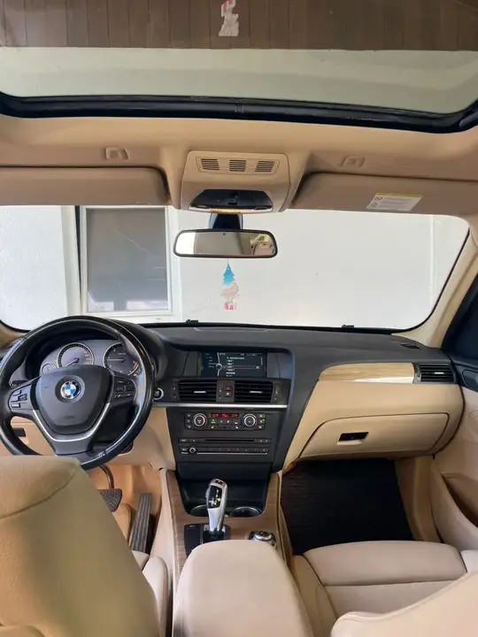 BMW X3 2011 photo 3