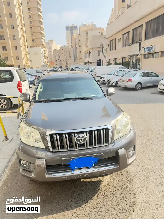 Toyota Prado 2010 photo 3