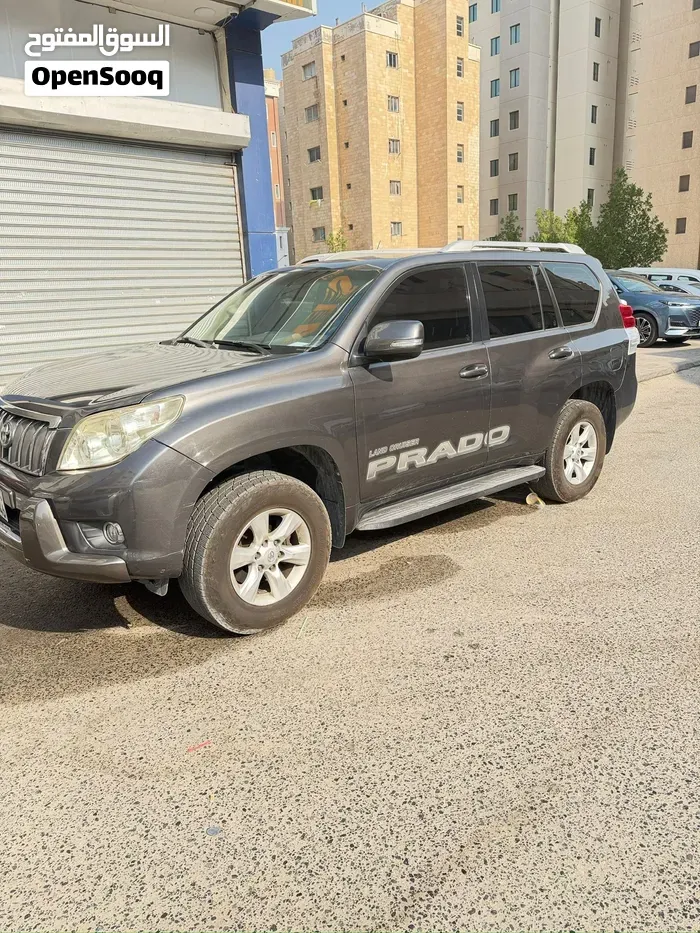 Toyota Prado 2010 photo 4