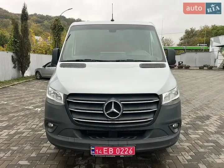 Mercedes-Benz Sprinter 2019 photo 2