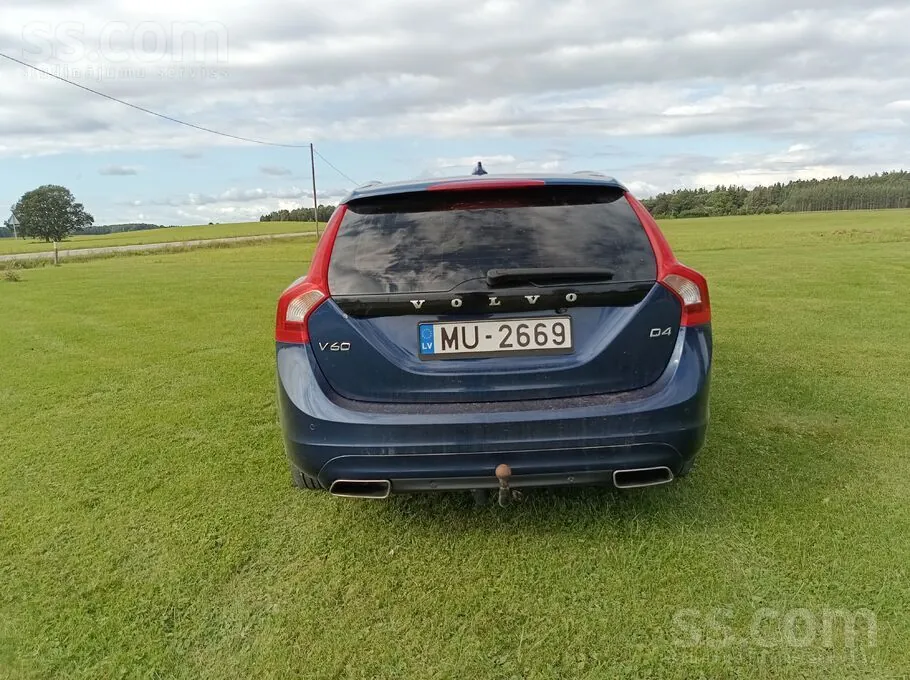 Volvo V60 2014 photo 3