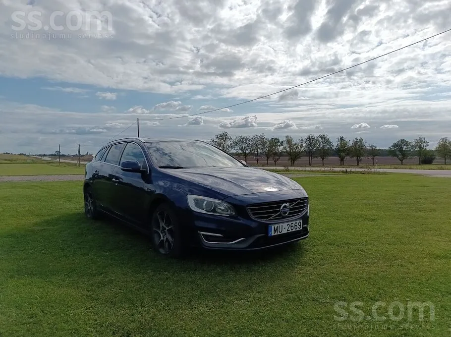 Volvo V60 2014 photo 4