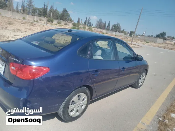 Hyundai Elantra 2008 photo 3