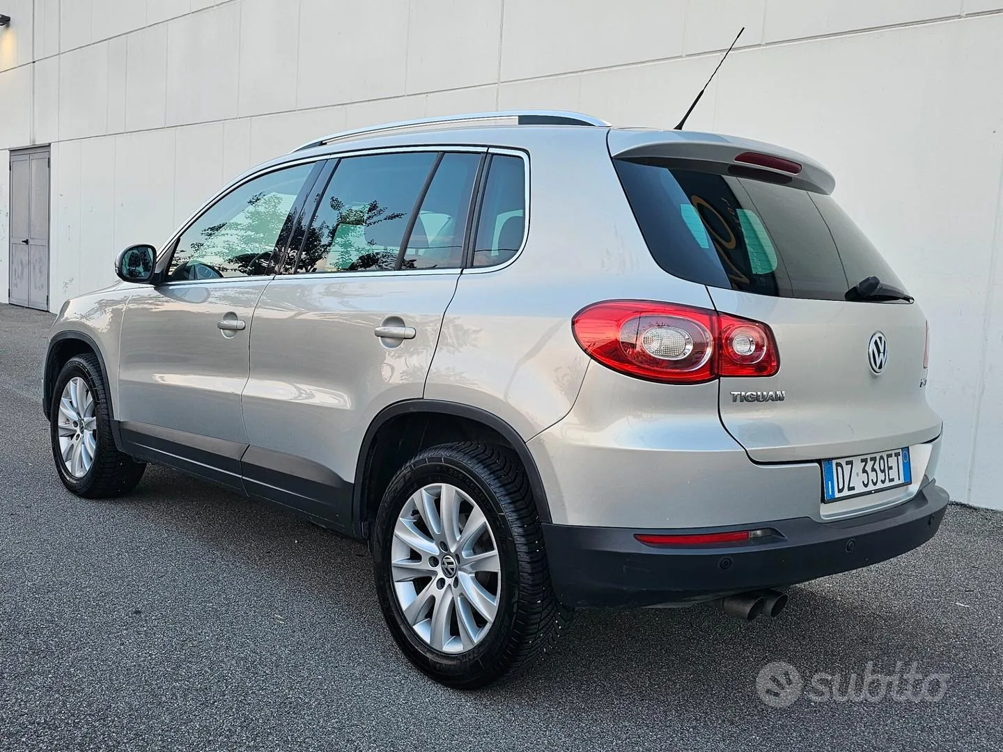 Volkswagen Tiguan 2009 photo 3