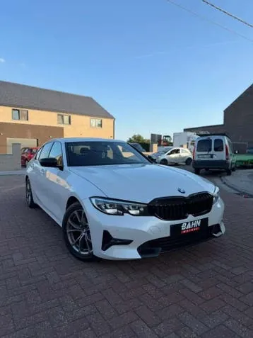 BMW 3 Series 2020 photo 2