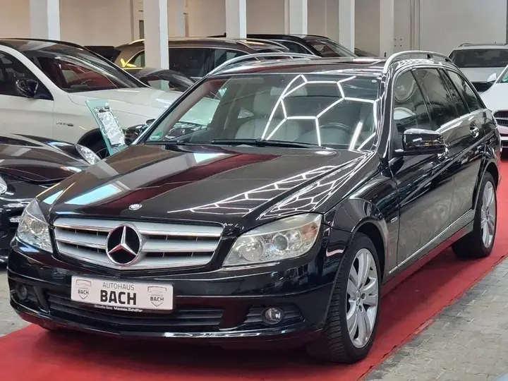 Mercedes-Benz C200