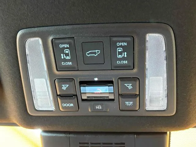 Toyota Voxy 2026 photo 5