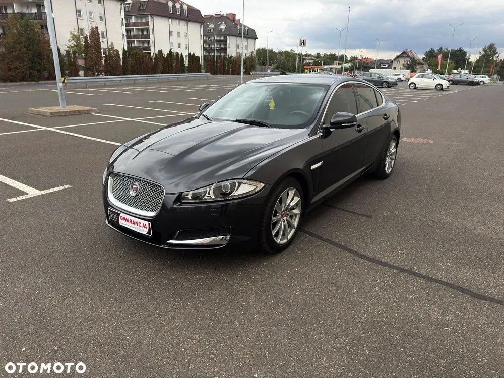 Jaguar Xf