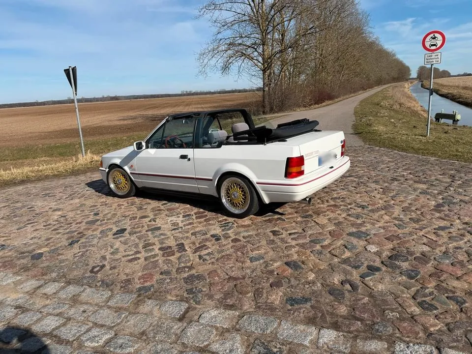 Ford Escort