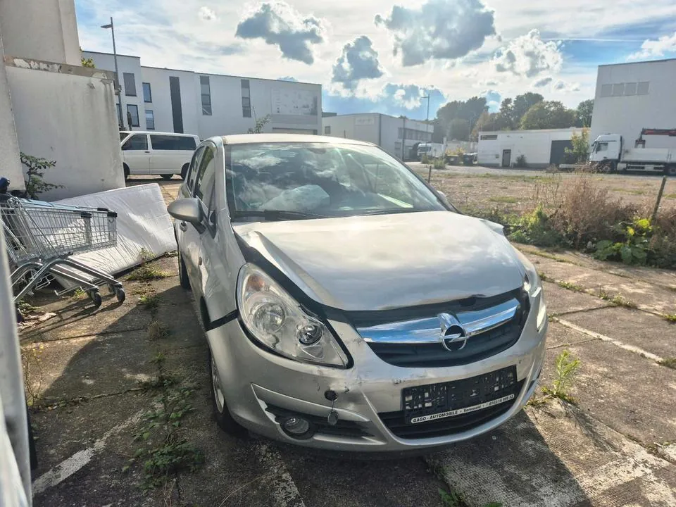Opel Corsa D