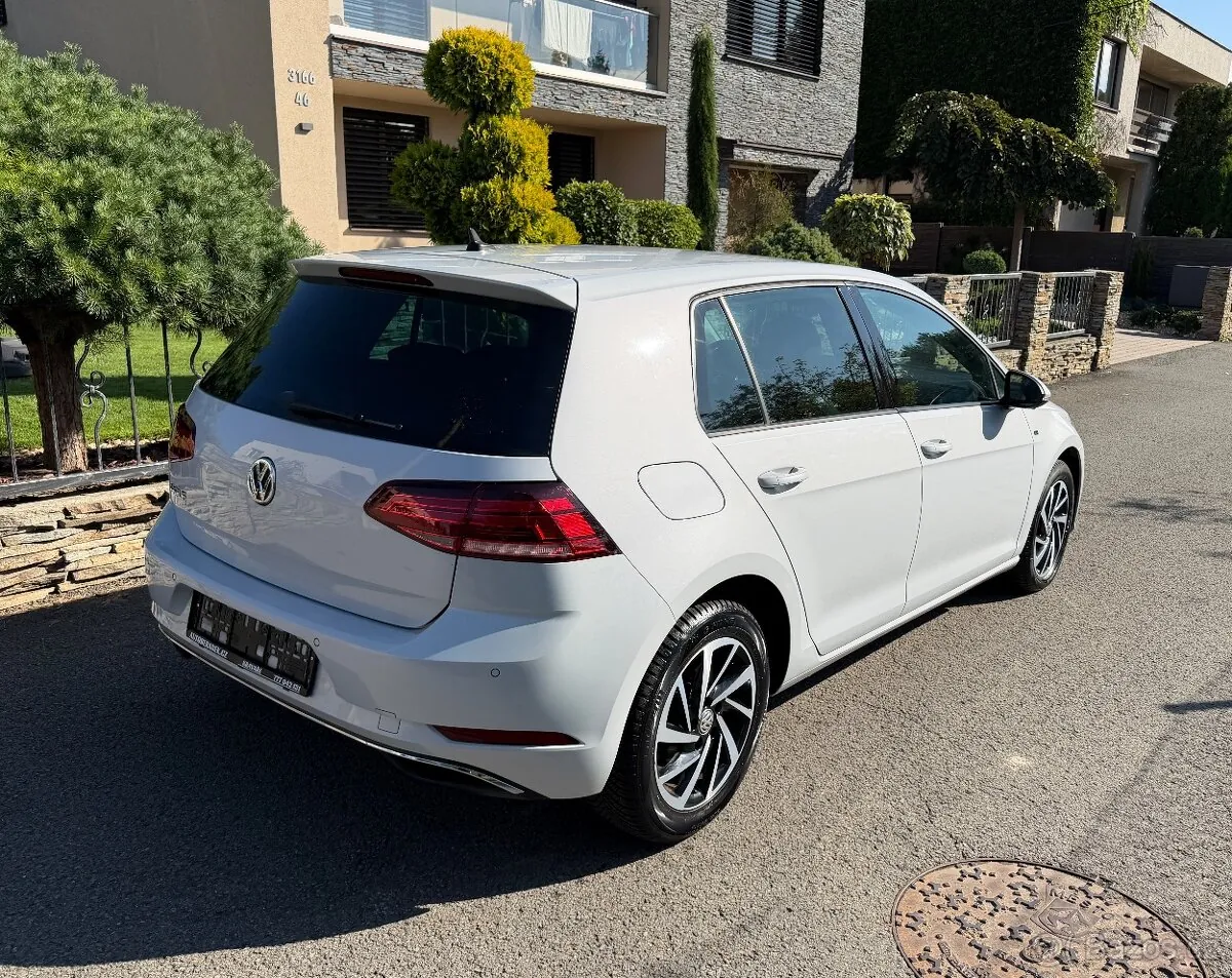 Volkswagen Golf 7 2018 photo 2