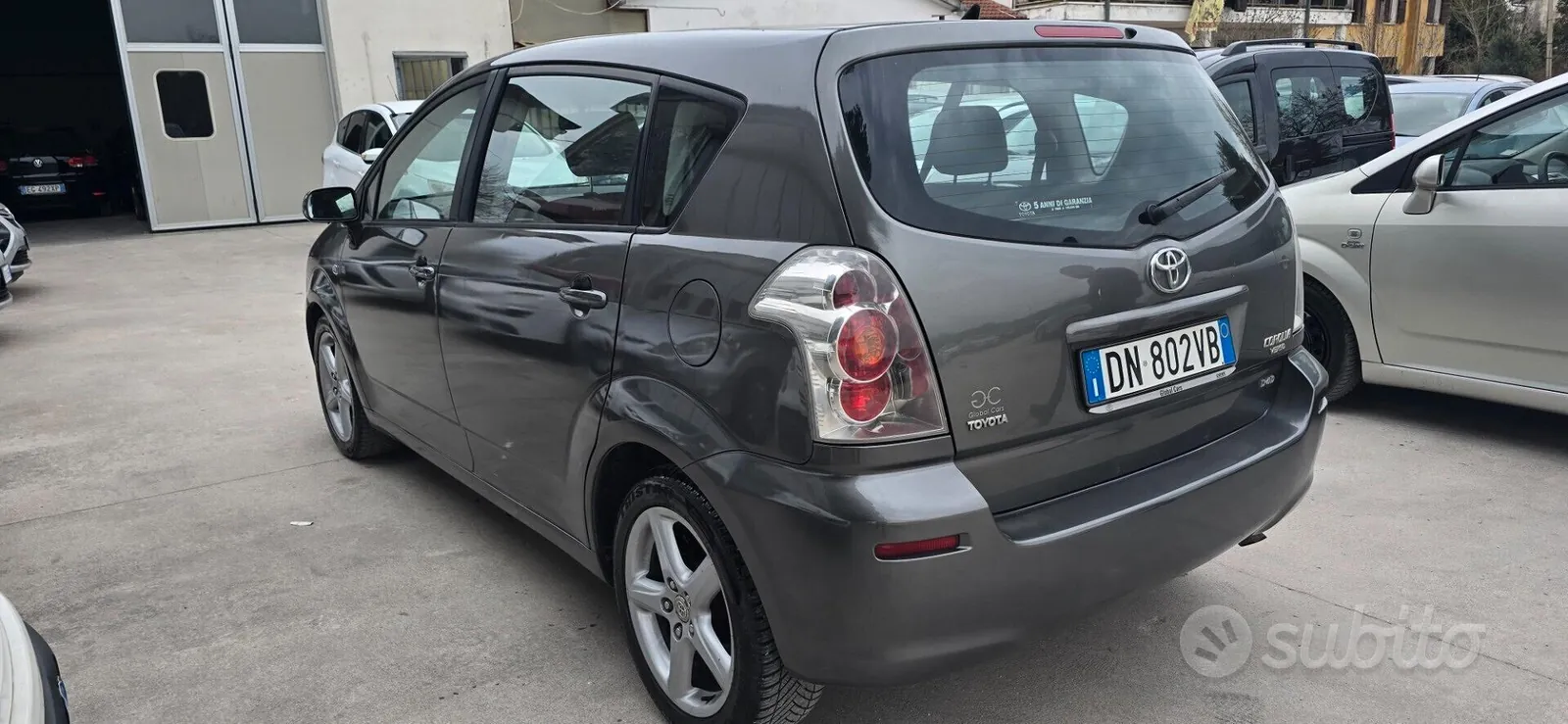 Toyota Corolla Verso 2008 photo 3