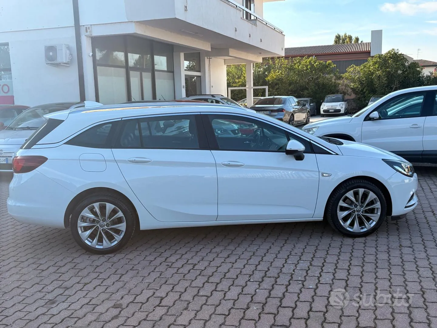 Opel Astra 2017 photo 4
