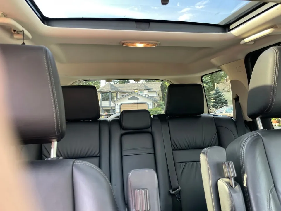 Land Rover Lr2 2011 photo 4
