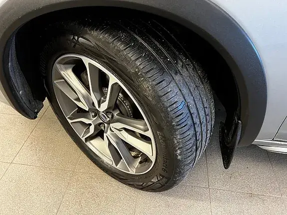 Volvo V60 Cross Country 2016 photo 2