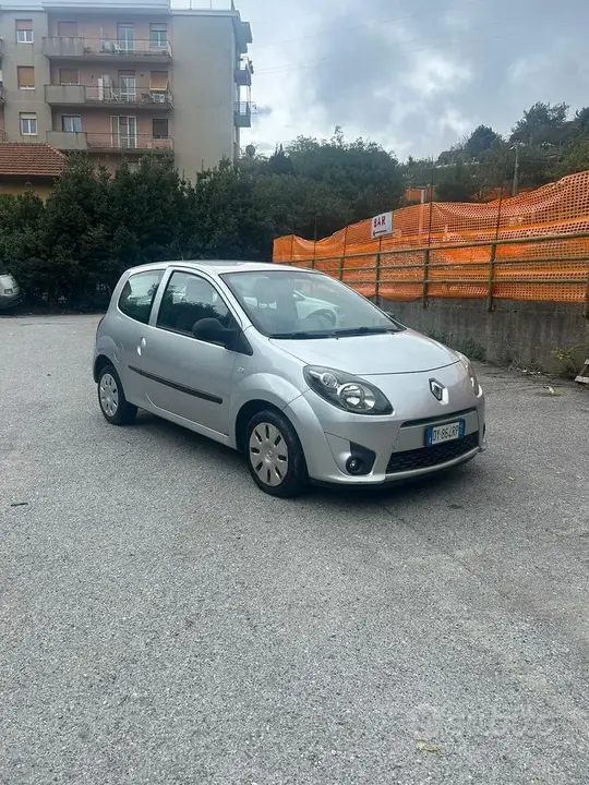 Renault Twingo 2009 photo 2