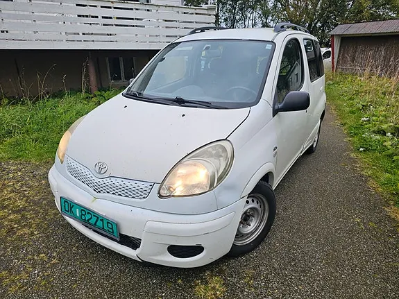 Toyota Yaris Verso