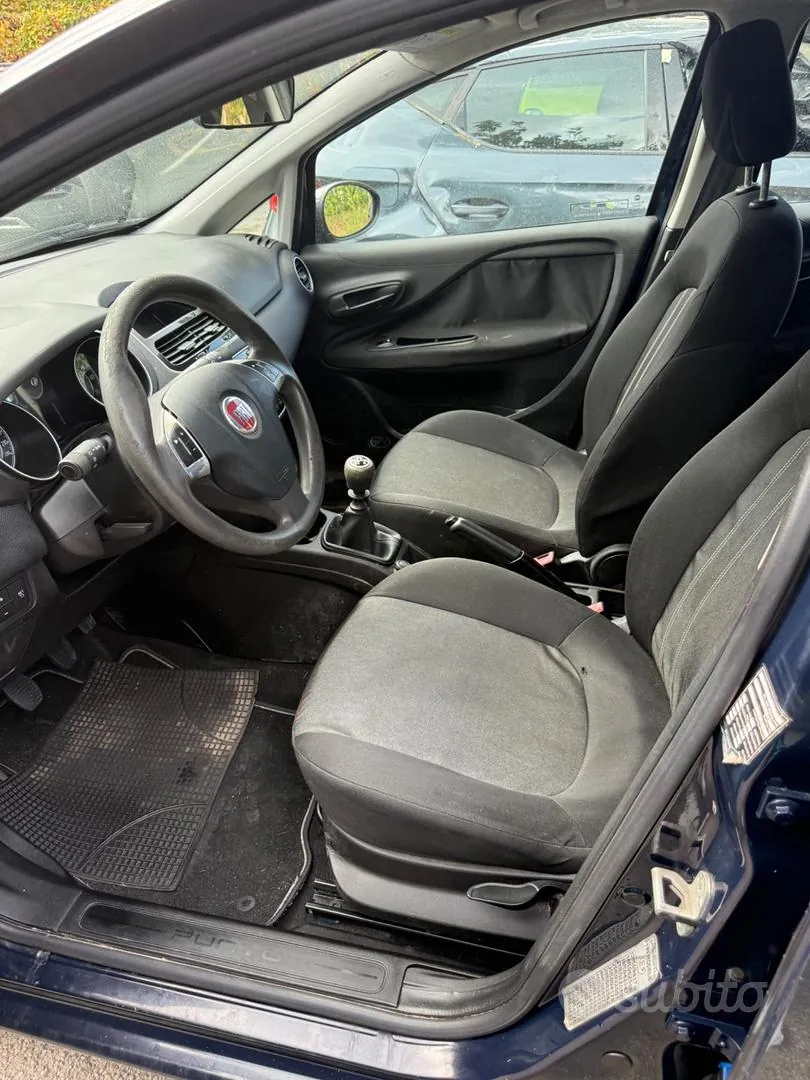 Fiat Punto 2014 photo 4