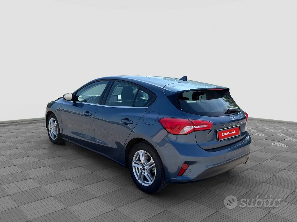 Ford Focus 2021 photo 3
