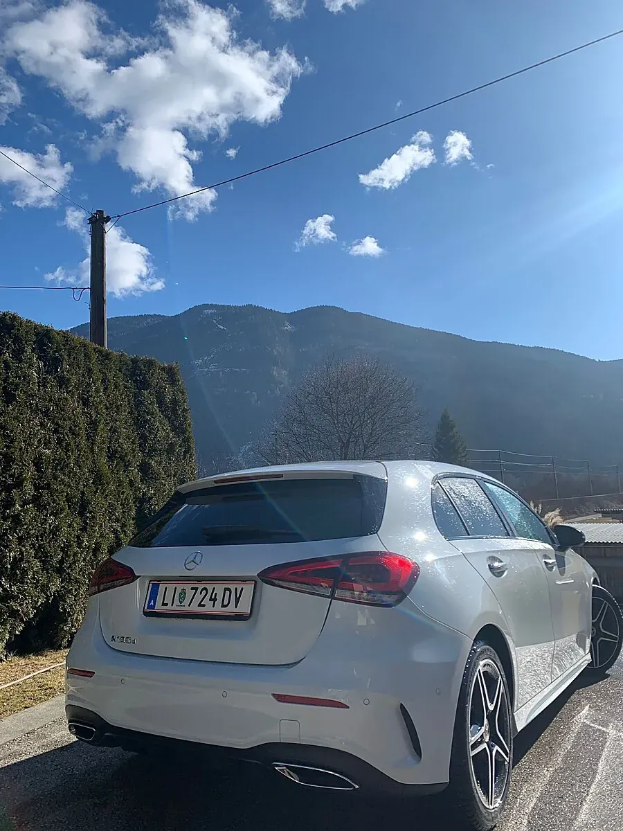 Mercedes-Benz A-Class 2022 photo 3