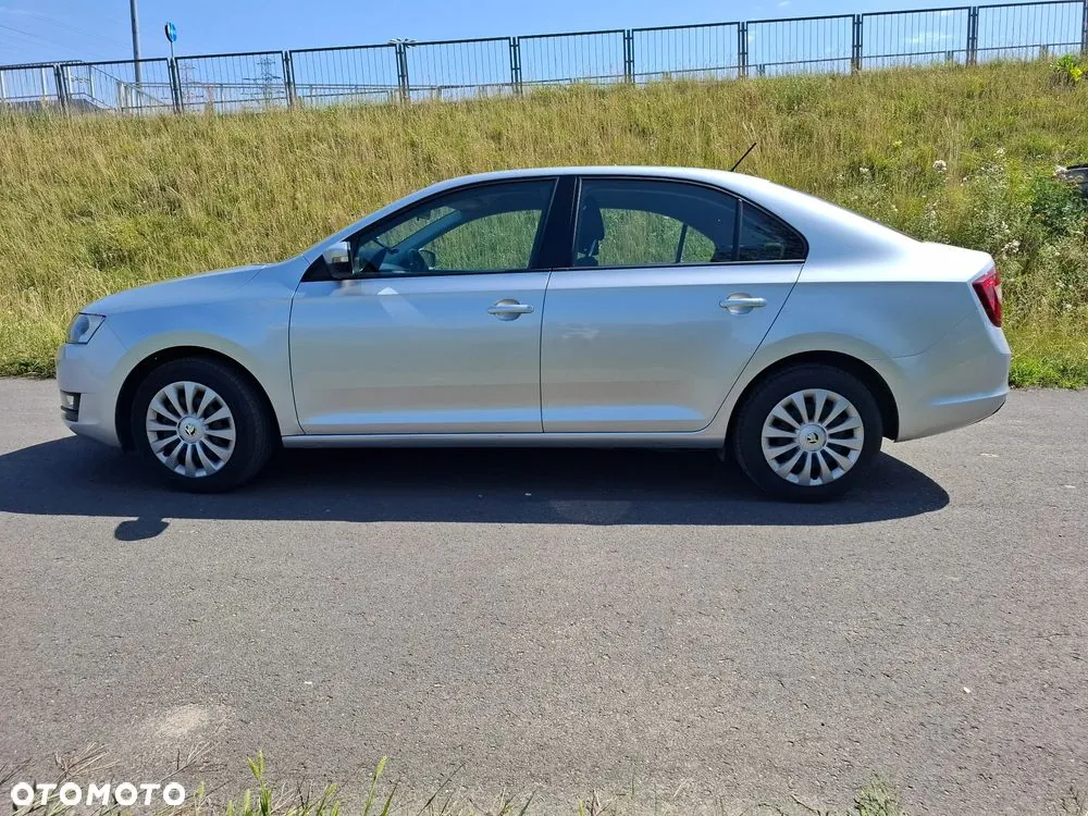 Skoda Rapid 2018 photo 2
