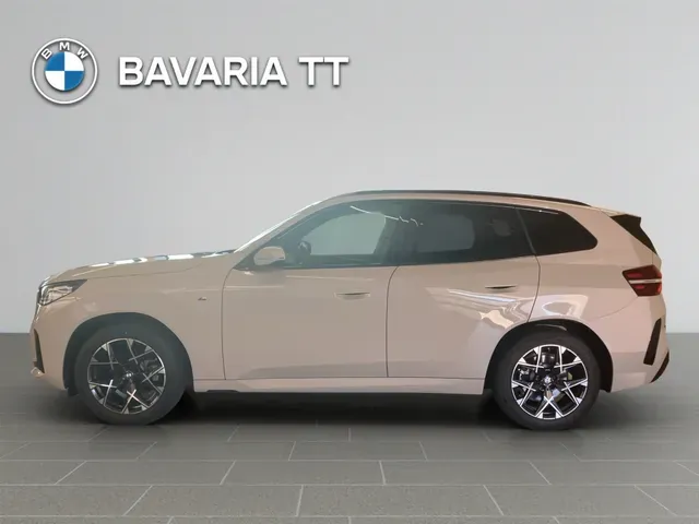 BMW X3 2025 photo 2