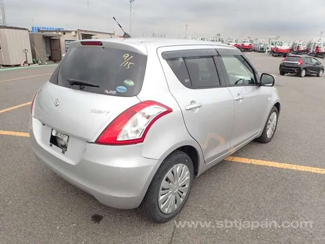 Suzuki Swift 2015 photo 4