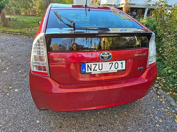 Toyota Prius 2010 photo 2