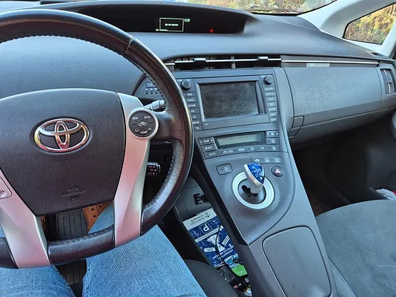 Toyota Prius 2010 photo 3