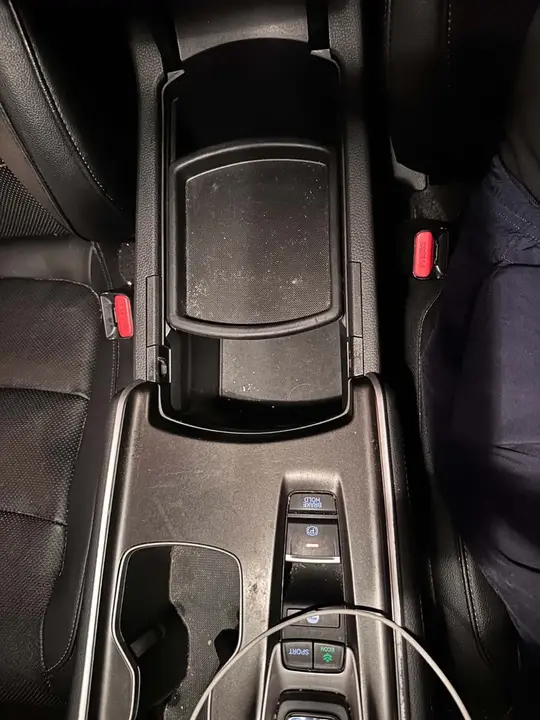 Honda Accord 2020 photo 2