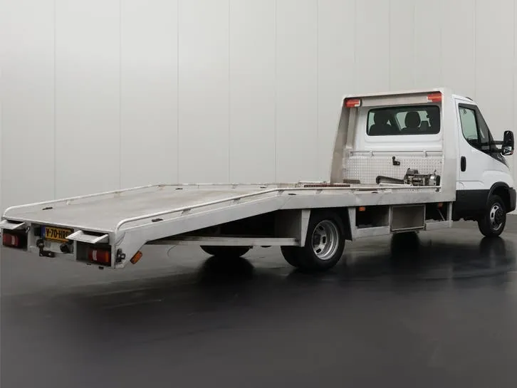 Iveco Daily 2024 photo 2