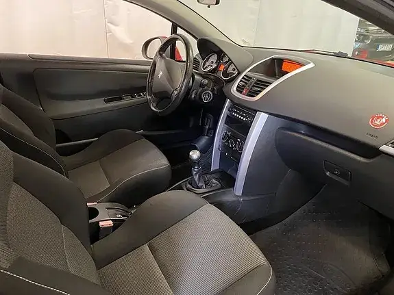 Peugeot 207 Cc 2008 photo 5