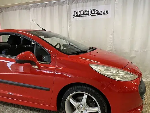 Peugeot 207 Cc 2008 photo 2