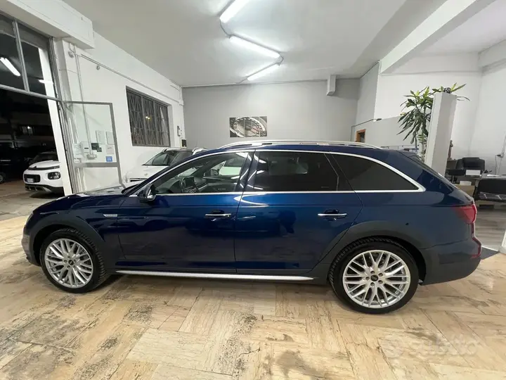 Audi A4 Allroad 2018 photo 2