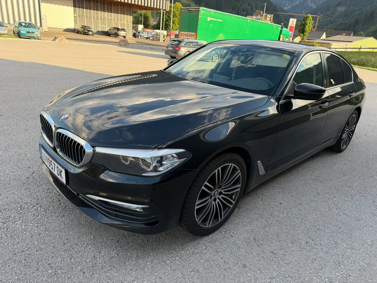BMW 5Er-Reihe 530I 2018 photo 2