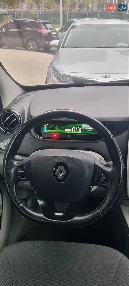 Renault Zoe 2014 photo 5