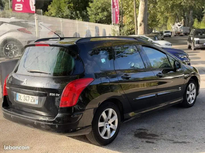 Peugeot 308 2013 photo 4