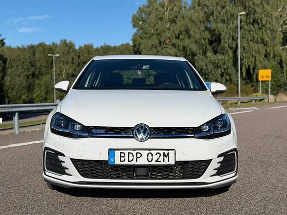 Volkswagen Golf Vii 2020 photo 2