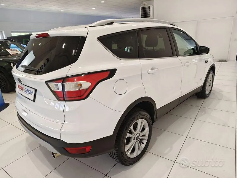 Ford Kuga 2018 photo 3