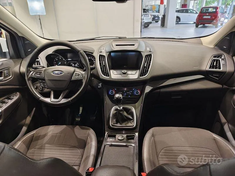 Ford Kuga 2018 photo 4