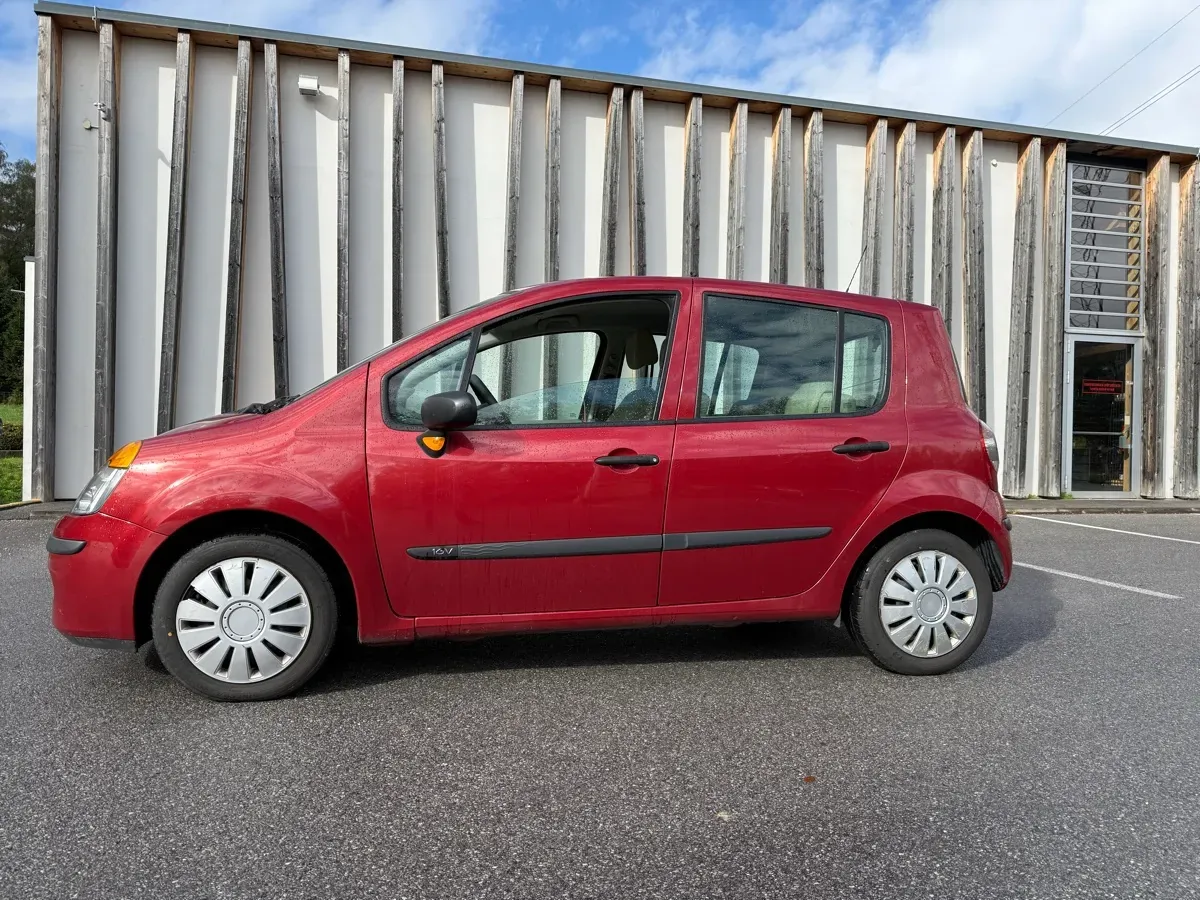 Renault Modus 2006 photo 3