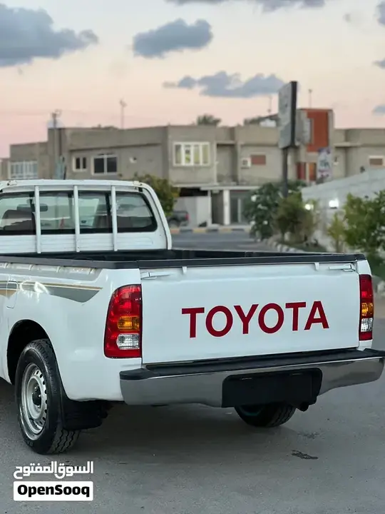 Toyota Hilux 2009 photo 3