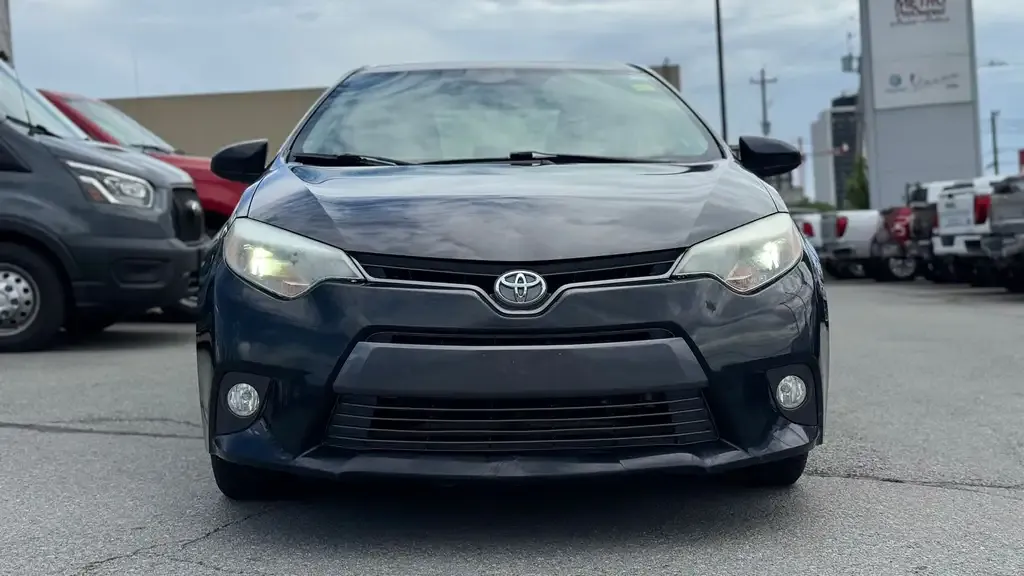 Toyota Corolla 2016 photo 3